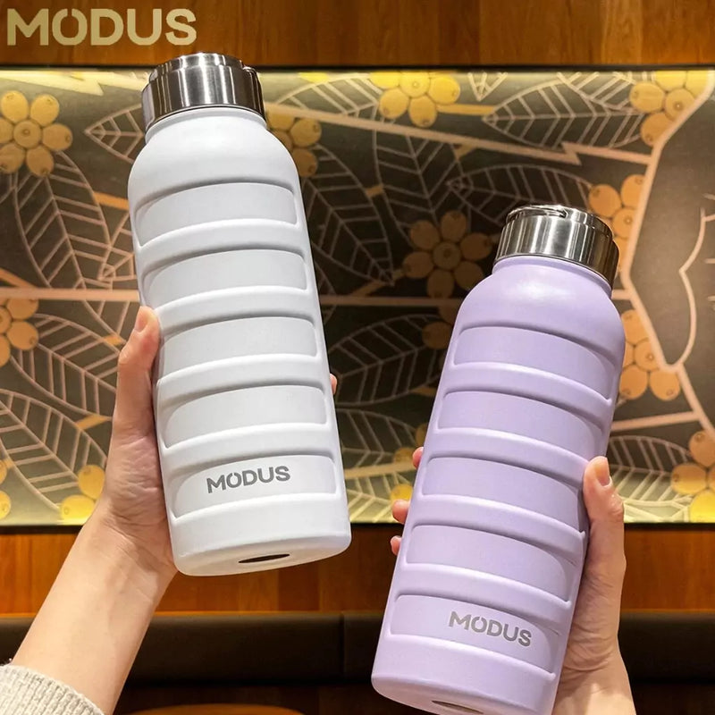 Garrafa Térmica 1 Litro de Aço Inoxidável à vácuo com Alça Dobrável